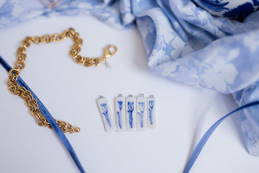 Single Stem Bar Charm